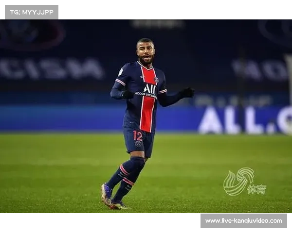 巴黎青年军闪电攻防,7分钟三球逆转里昂 巴黎青年军闪电攻防,7分钟三球逆转里昂